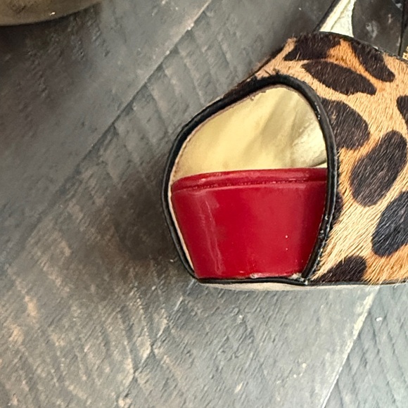 Guess Leopard Print Heels with Red and Black Accents - Picture 5 of 7